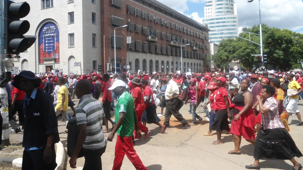 MDC-protesters-in-Nelson-Mandea-Ave